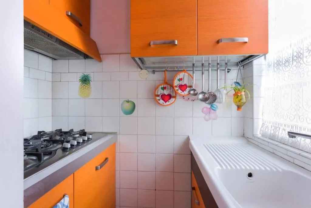 Bright & Cozy Room With Balcony Μιλάνο 0*,  Ιταλία